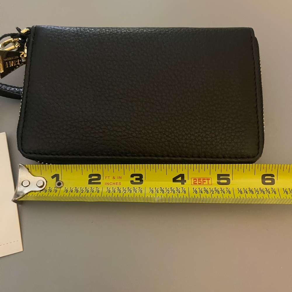 Aimee KESTENBERG Zip Around Wristlet, Black, NWT - Picture 13 of 14